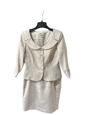 Maggy London Ivory Brocade Skirt Suit Set Size 8 Metallic Jacquard Elegant
